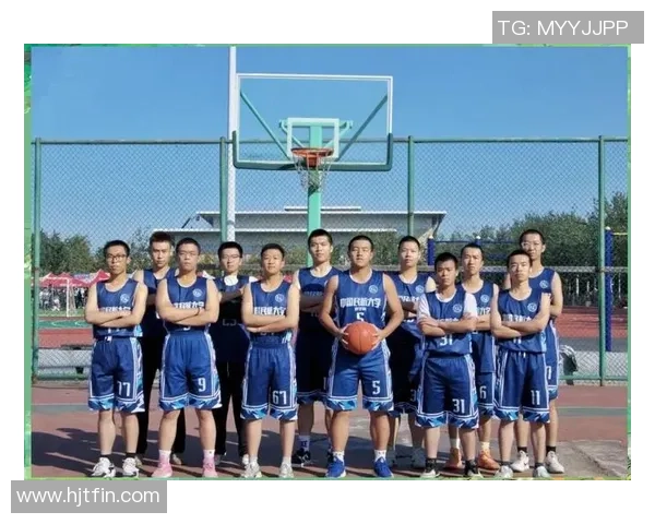 会打篮球的人如何在生活中展现团队精神与个人魅力的完美结合